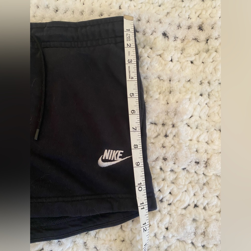 Nike black sweatshort - Picture 5 of 6